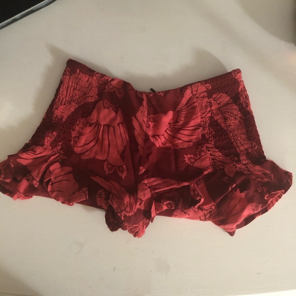 Free People Merpati Floral Print Red Ruffle Shorts - Picture 3 of 6